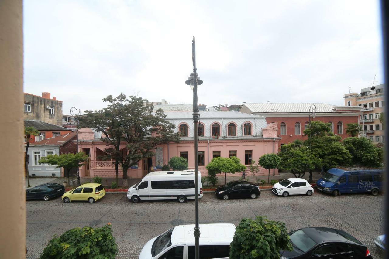 Makvalas Apartment In Batumi Centre Exterior foto